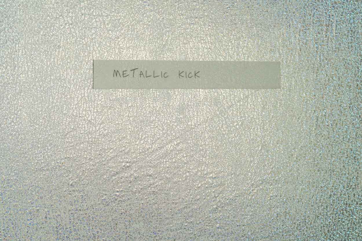 #0180 | Metallic | Hologram | Silver